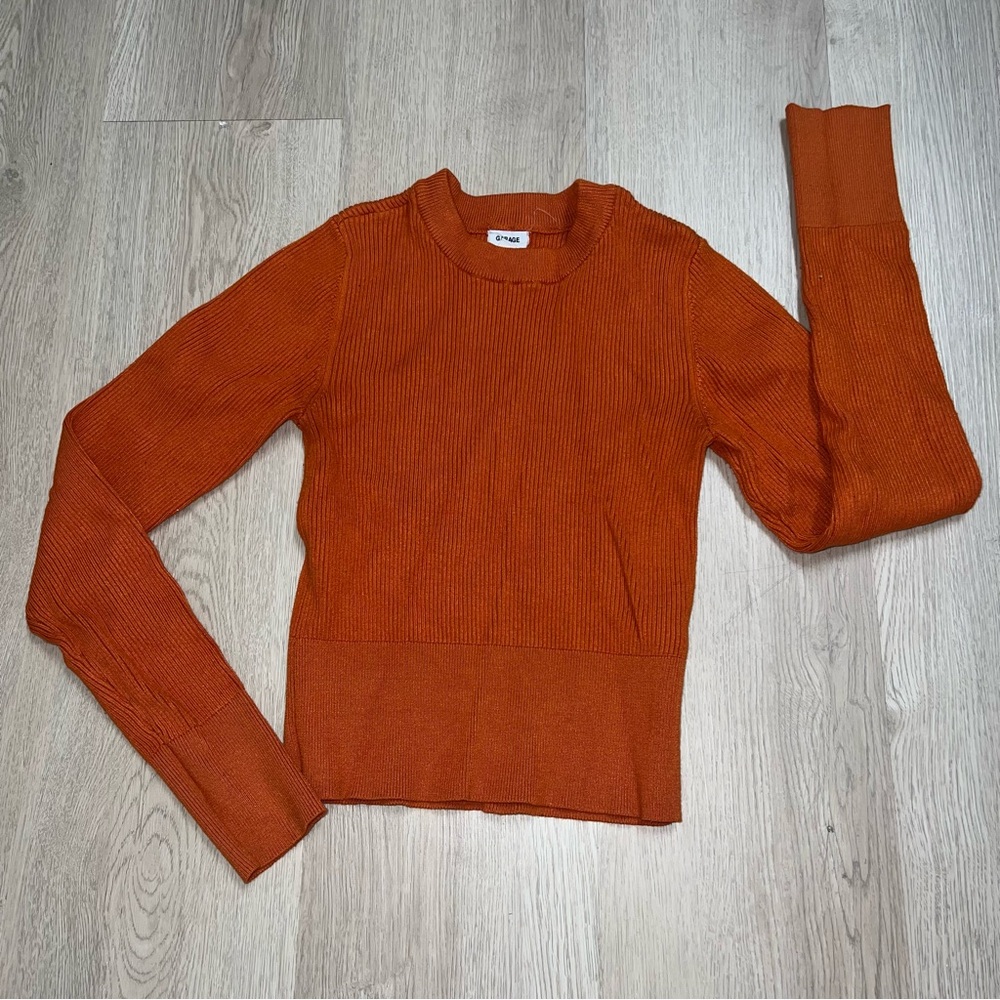 NEW GARAGE Ribbed Long Sleeve Shirt Sweater Burnt Orange size XS